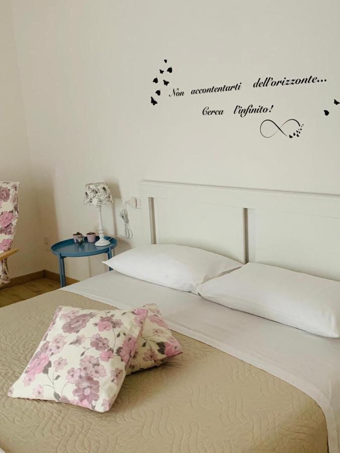Il Nido Di Tiffany Apartment Massino Visconti ภายนอก รูปภาพ