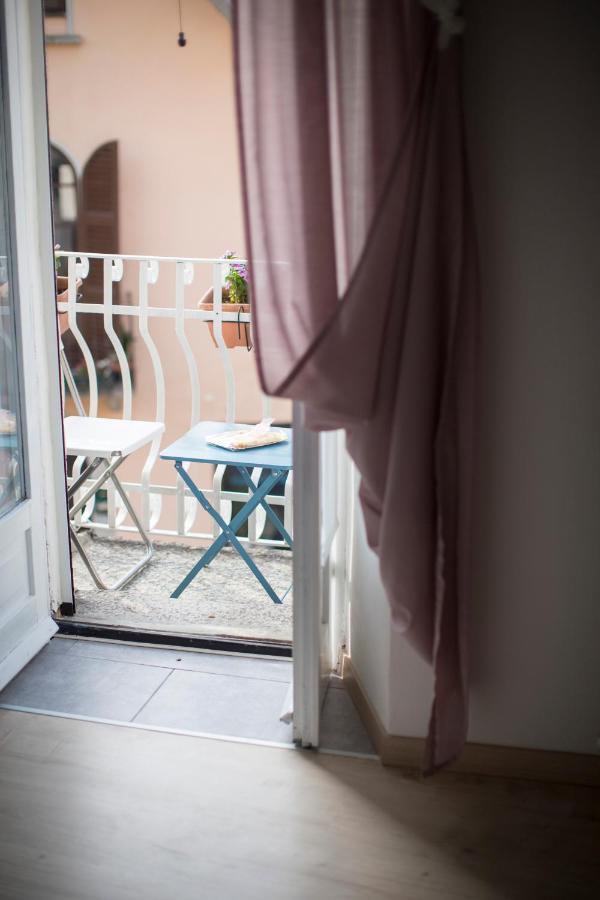 Il Nido Di Tiffany Apartment Massino Visconti ภายนอก รูปภาพ